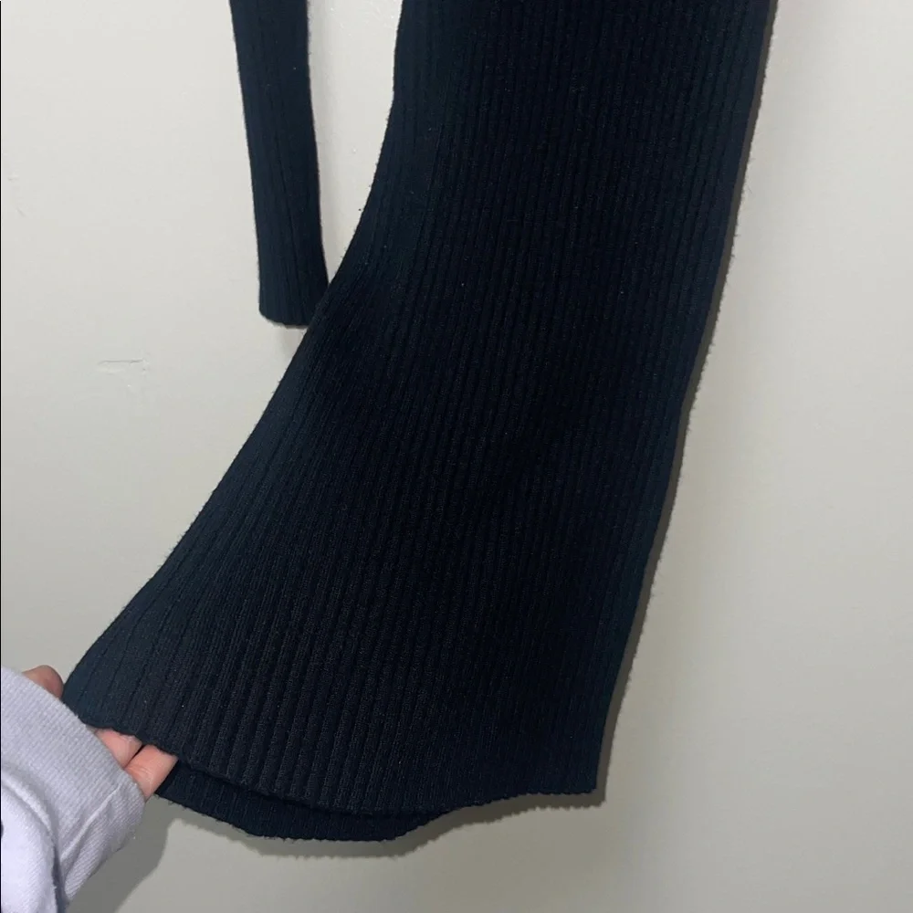 Black Ribbed Knit Dress - Picture 4 of 6